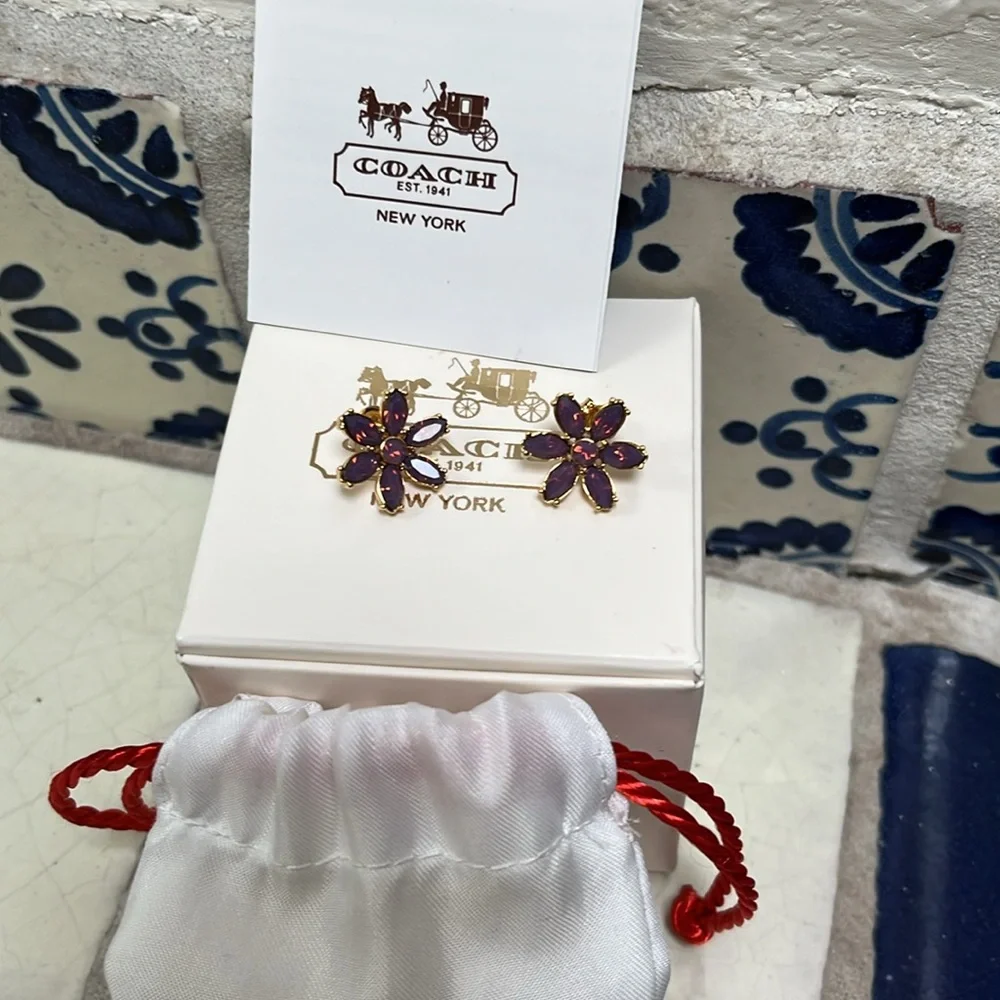 NEW COACH FLOWER EARRINGS - Picture 5 of 7